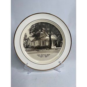 Taylor Smith Taylor Fotoware First Christian Church Waycross Georgia  10" white
